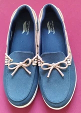 Skechers Uplift Coastal Breeze Women’s Shoes Size 11 Arch Fit Navy/Tan