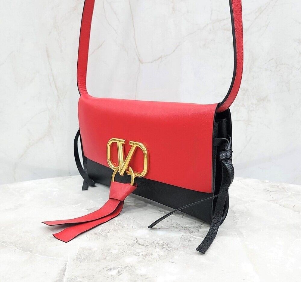 Valentino Garavani Two-Tone V Logo Shoulder Bag 137609877 thumbnail 2