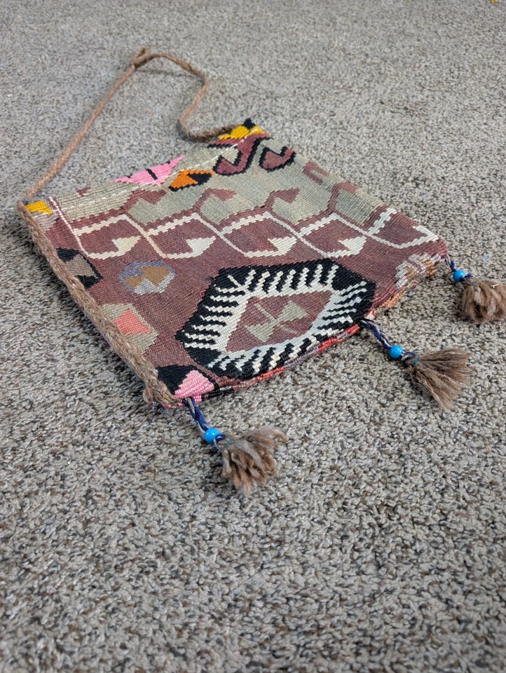 Bolso Bandolera Tribal Boho Hecho a Mano de Lana Kilim De Colección con Borlas Foto 2 de 4