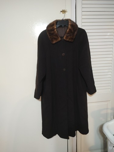 gruppo gft Women's Wool Coat With Fur Size 14 Brown