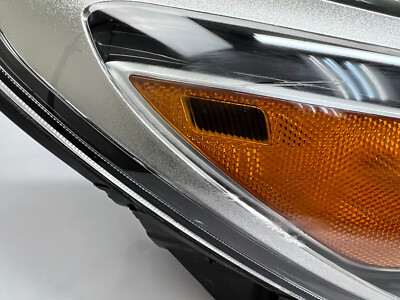 Hyundai Elantra GT Right Halogen Headlight 18 19 OEM for sale  