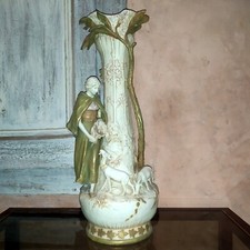 Royal Dux  grand vase en porcelaine polychrome Art Nouveau H : 57,5cm Bergère