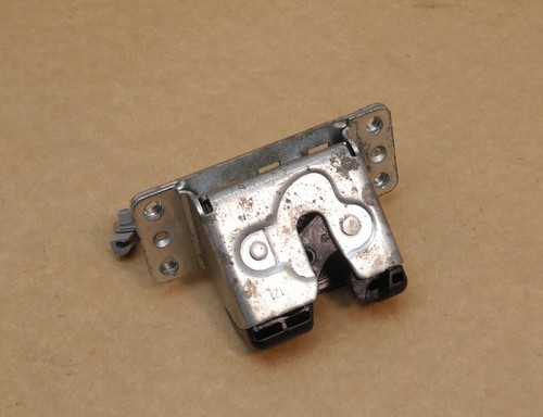 original Opel Zafita A Heckklappenschloß Kofferraumschloß 90563999