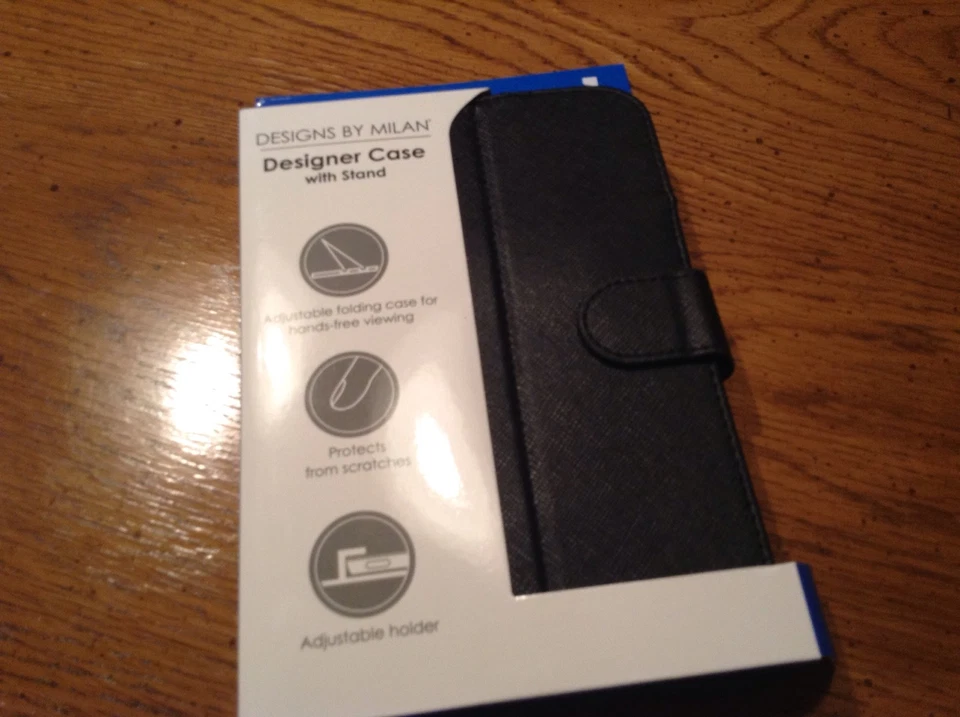 designer case with stand for7" to 8" tablets by milan - Image 2 of 4