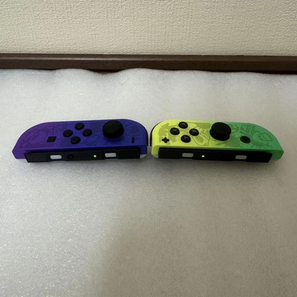 Switch Splatoon 3 Nintendo Joy-Con Controller LR & Set Strap2 Official Edition - Image 4 of 4