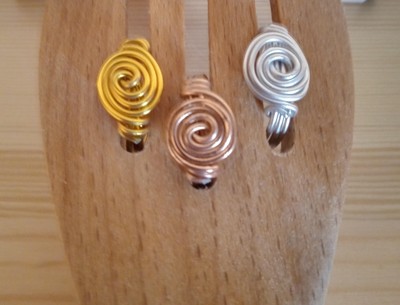Handgefertigte drahtgewickelte Ringe, Silber, Gold oder Kupfer