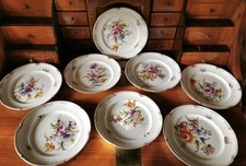 Acht antike PORZELLANTELLER Luneville