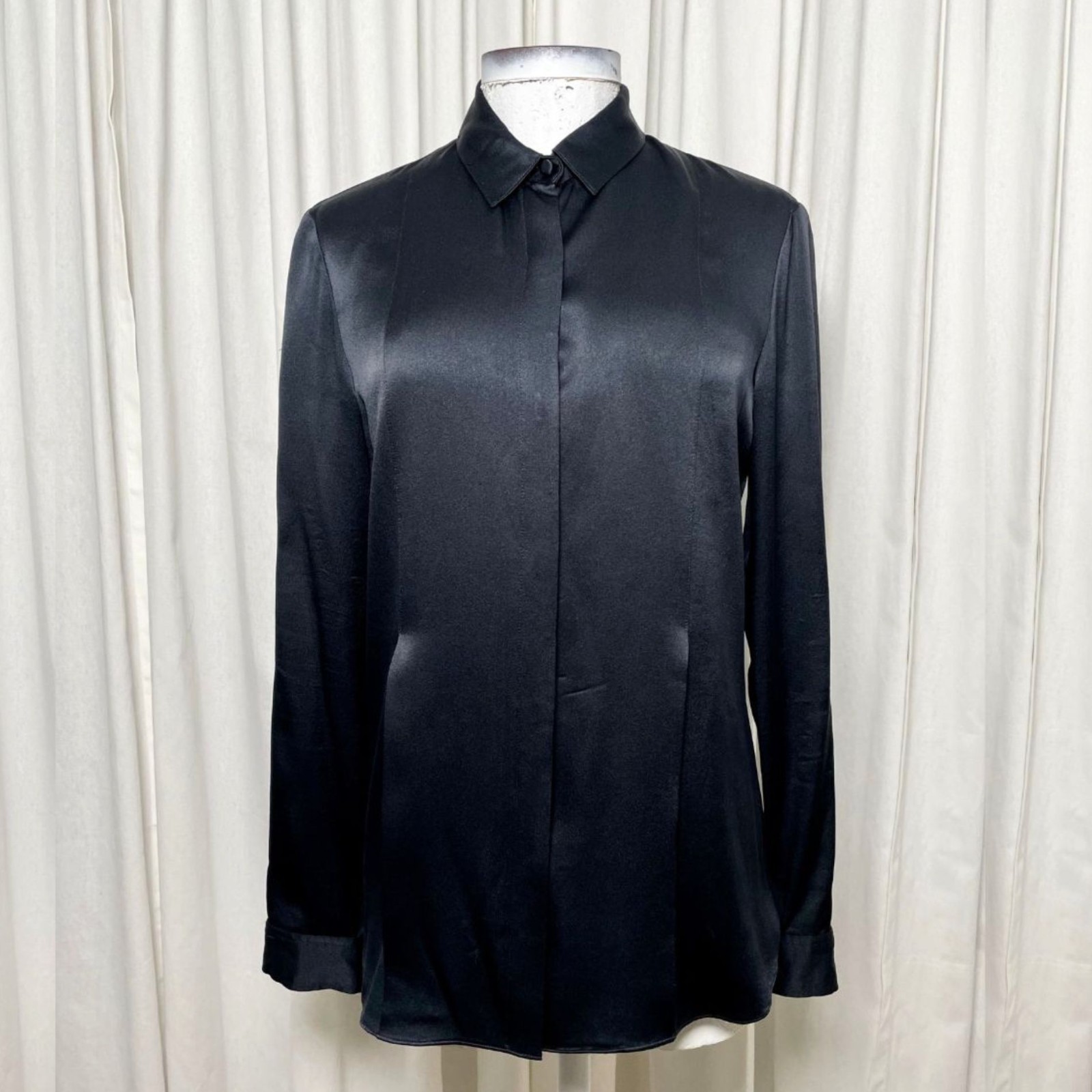 THE ROW Dark Navy Silk Button Up Shirt Blouse Top Sz US 4 Placket Pleated Detail