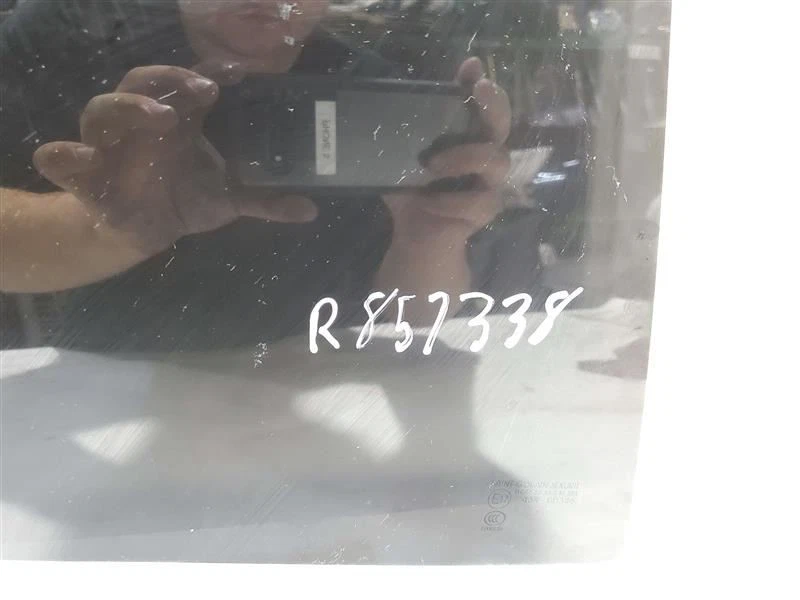 Right Rear Door Glass OEM 2015 2016 2017 BMW M3 - Image 2 of 4