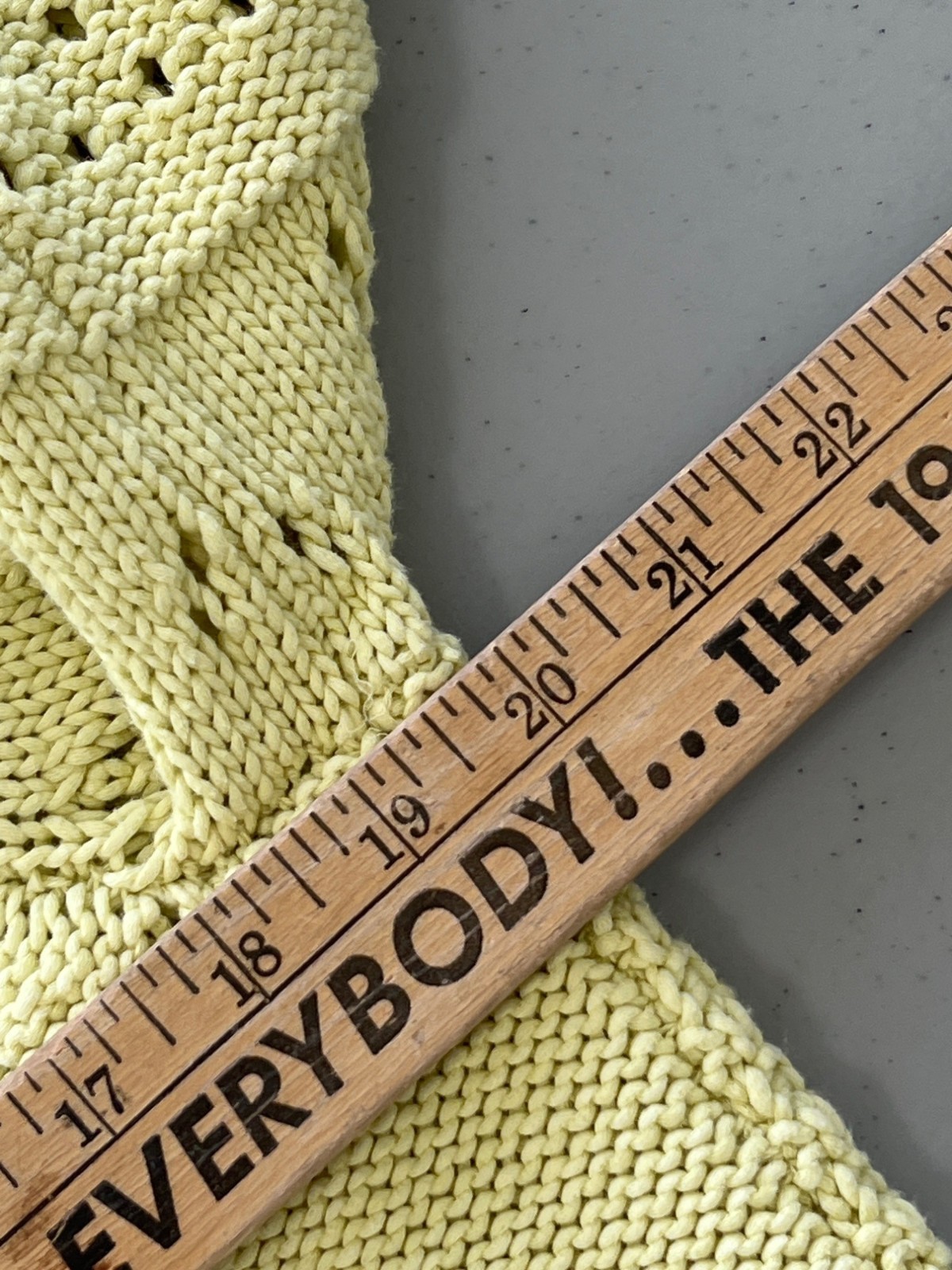 Universal Thread Cable Knit Pullover Sweater Size… - image 6