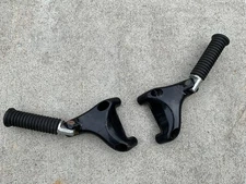 2004 Harley Sportster XL1200 Rear Back Passenger Foot Peg Set Pair OEM