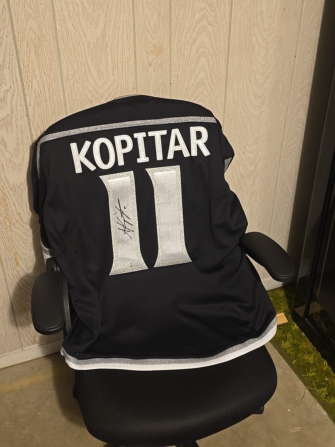 Anze Kopitar Autographed Signed Los Angeles Kings L.A Kings Black And Silver Fanatics Jersey 