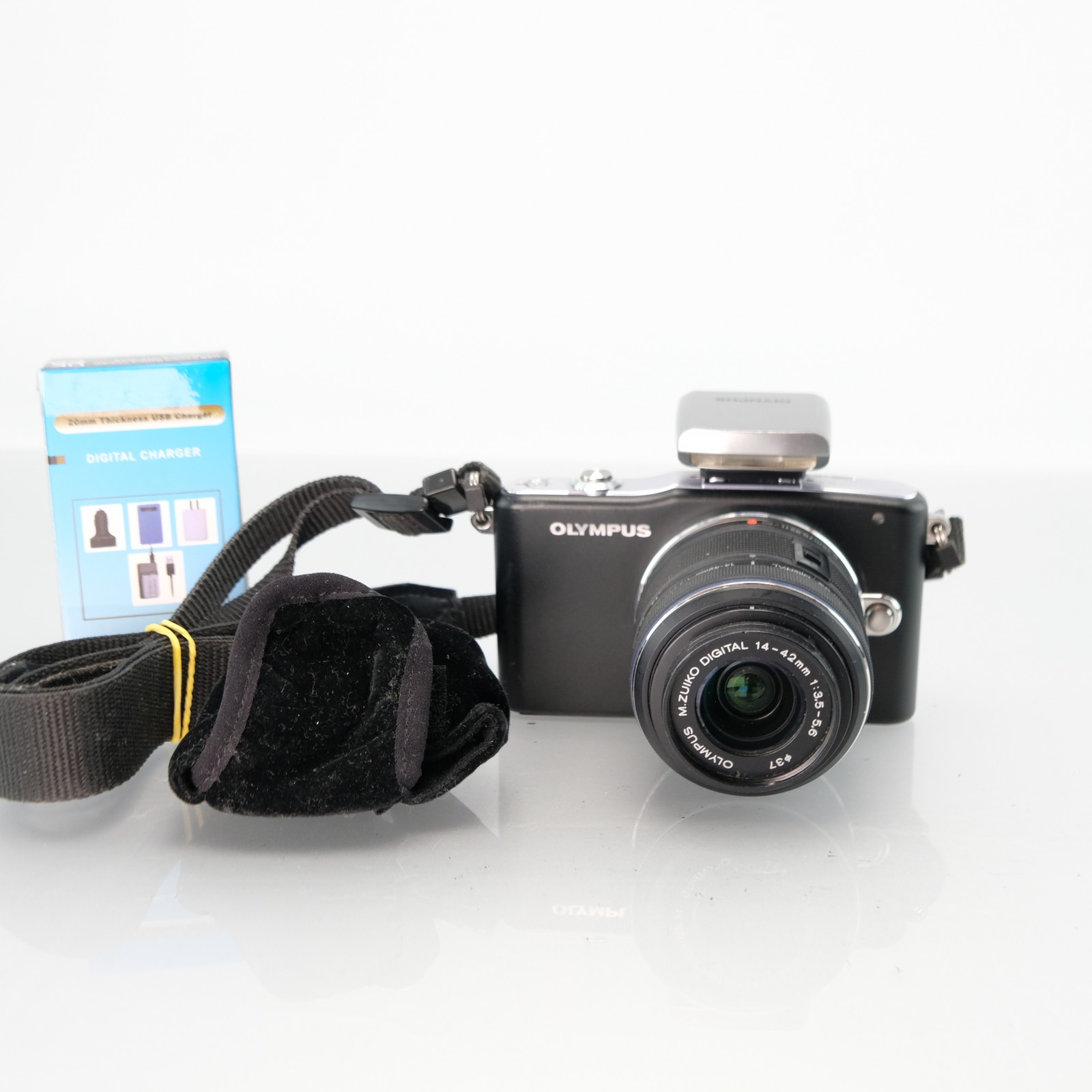 Olympus Pen Mini E-PM1 Mirrorless Camera 12MP Micro Four Thirds Silver MFT Digit