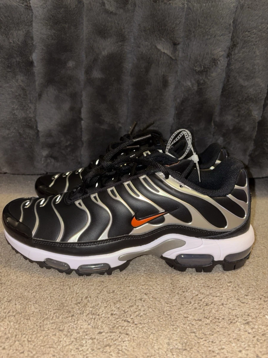 Nike Air Max Plus Golf Black Total Orange for Sale  display picture 1