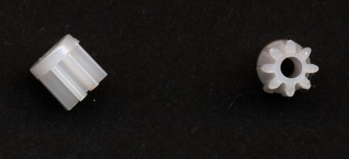 Pignons 7 ou 8 dents axe 2mm avec épaulement pour moteur locomotive - Imagen 12 de 16