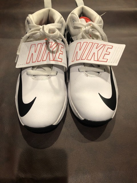 nike team hustle d8 just do it