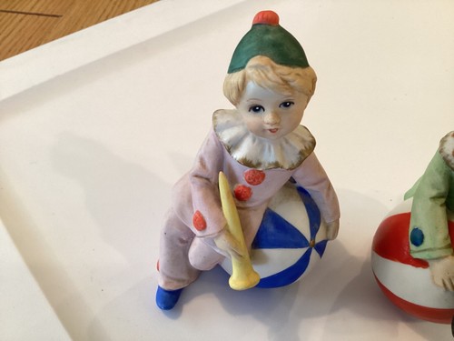 Vintage Capodimonte Ginori Boy Girl Clowns On Ball Signed 5” - Picture 2 of 8