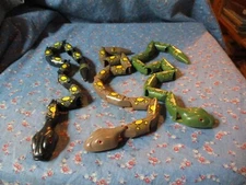 (1097) NOS Russ Berrie  Sidewinder Coiling Snake Black  Brown   Green   U Chose