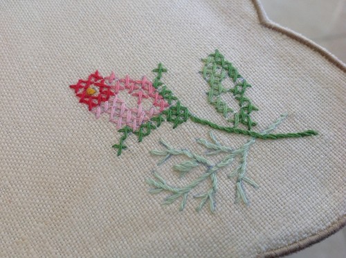 Vintage Embroidered Napkins Rolled Edges Pink Floral Flowers Set Of 4 - Picture 11 of 12