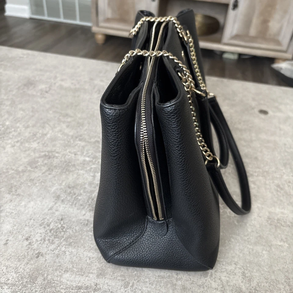 DKNY Women’s Black Vegan Leather Large Bag/Purse Chain Handles Gold Hardware - Image 3 of 4