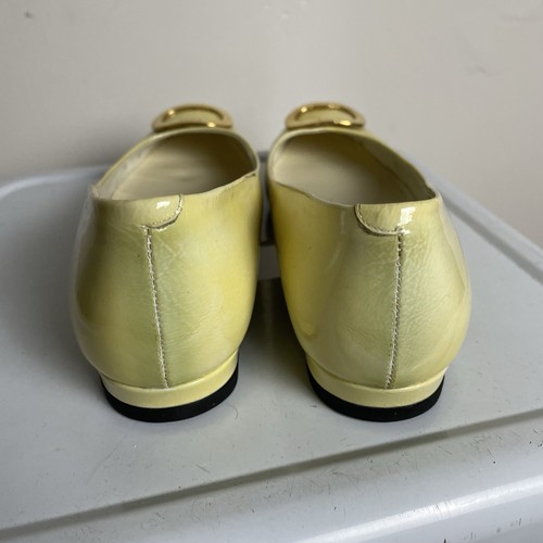 Bally Yellow Leather Flats EU 36 US 6 Gold Buckle Made In Italy Faded - Picture 11 of 18