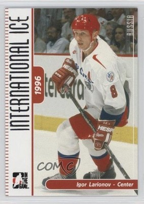 2006 In the Game-Used International Ice Signature Series Igor Larionov HOF 1r5