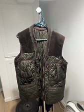 MENS BARBOUR DUCKS UNLIMITED OLIVER GREEN VES...