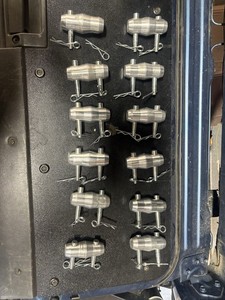 Lot Of 12 Double Ended Conical Truss Couplers W/ Pins And Clips - Stage Lighting
