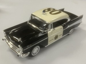 Road Legends 1957 Chevrolet Bel Air Police Chief Die Cast Car with Display Base