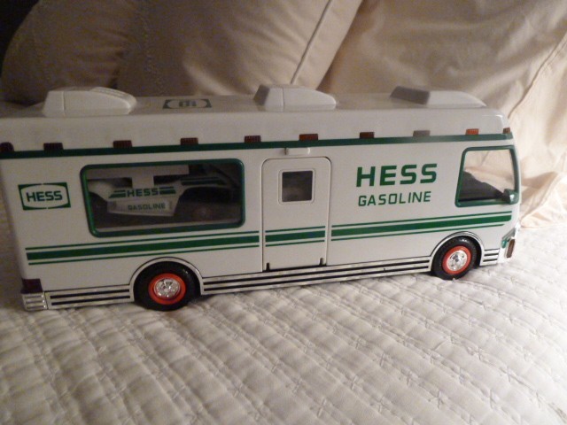 1998 Hess Truck Recreation Van w/ Dune Buggy and Motorcycle Used but MINT!