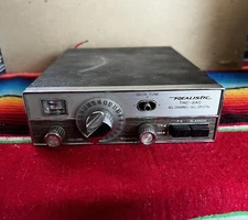 Realistic TRC-24C Citizens Band Type NO.21-145 Reciever Vintage UNTESTED