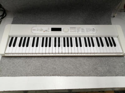 CASIO LK526 Optical Navigation Keyboard with 61 Keys, Family