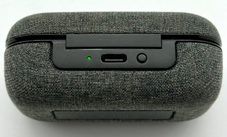 Sennheiser Momentum True Wireless 2 Bluetooth Earbuds - **FOR PARTS OR REPAIR** - Image 4 of 4