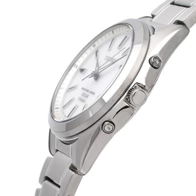 SEIKO 腕時計 SBTM213 SOLAR TITANIUM Is this the only watch I really need? | Seiko SBTM213 - YouTube