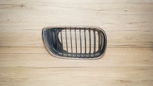 BMW e46 Frontgrill Kühlergrill 70305500