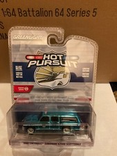 Greenlight Hot Pursuit Chevrolet Suburban NYPD  New York  BLUE CHROME CHASE