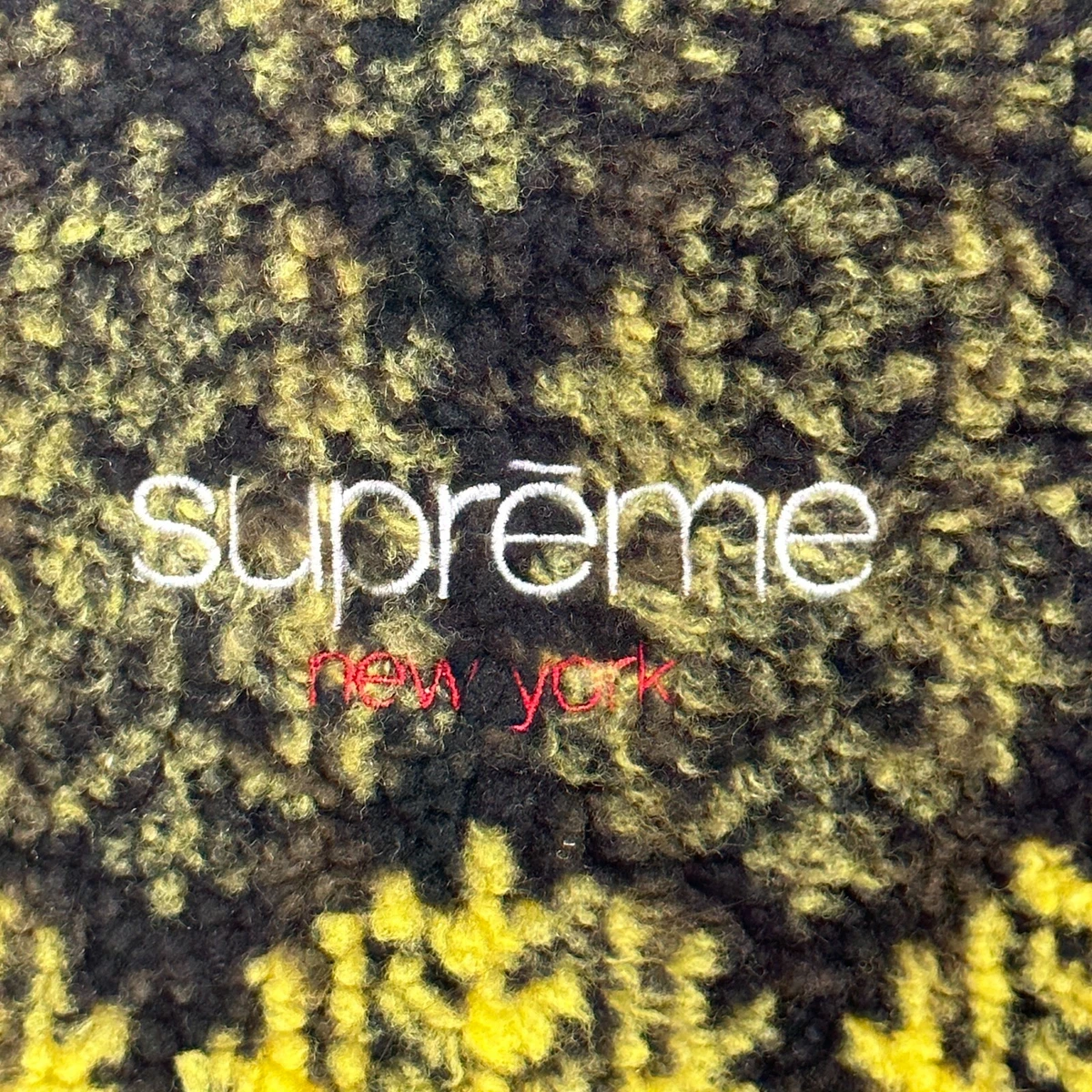 Supreme New York Snowflake Yellow Sherpa Fleece Neck Gaiter FW18