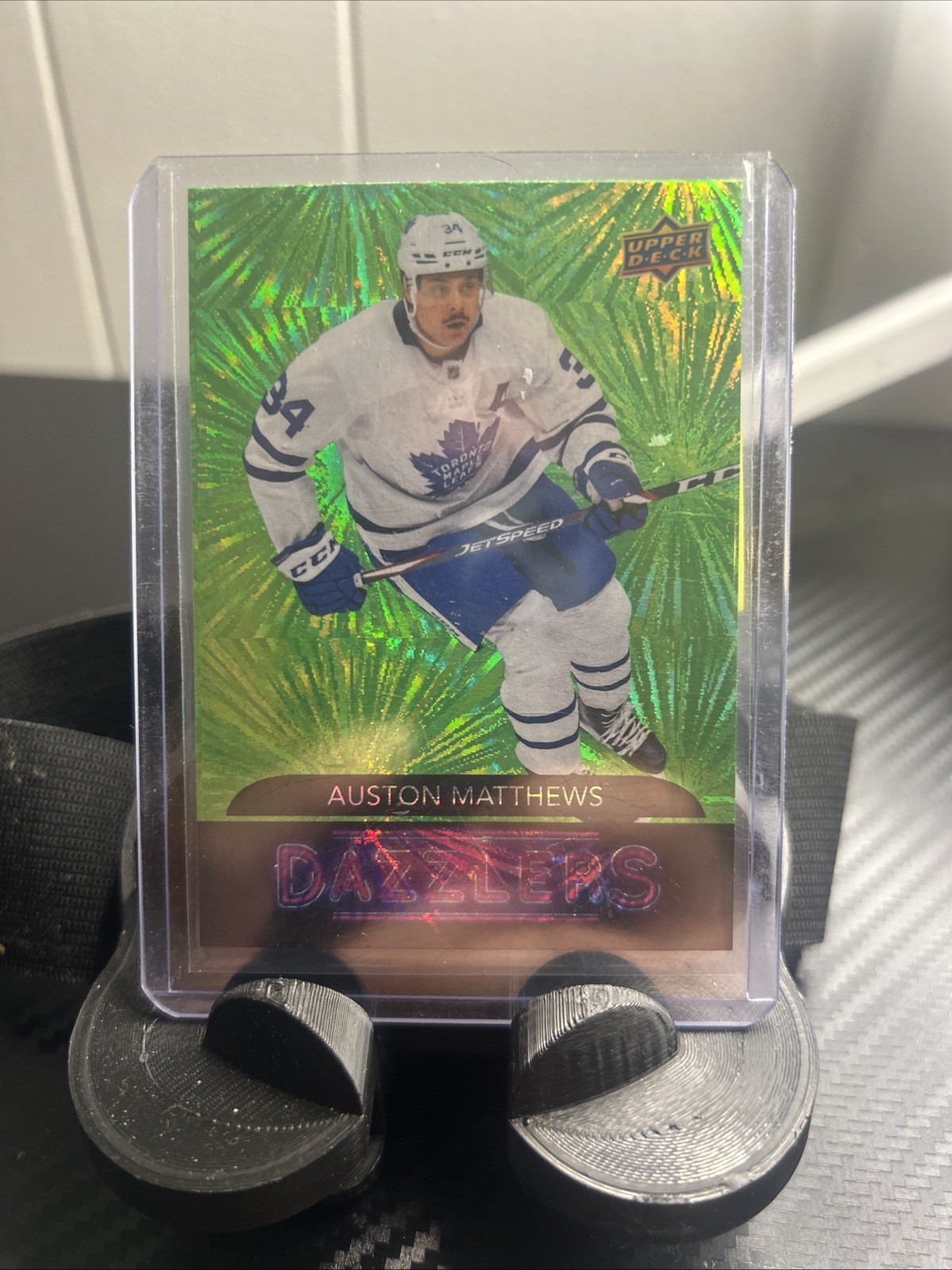 2020-21 Upper Deck Auston Matthews Dazzlers Green #DZ-42 Maple Leafs