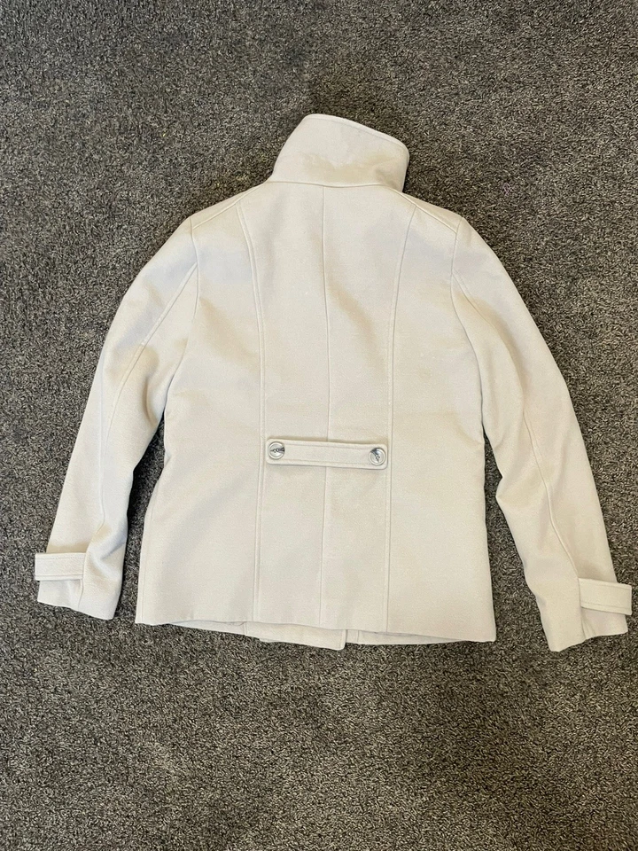 Abrigo grande Forever 21 de guisante de doble botonadura para mujer Foto 2 de 4