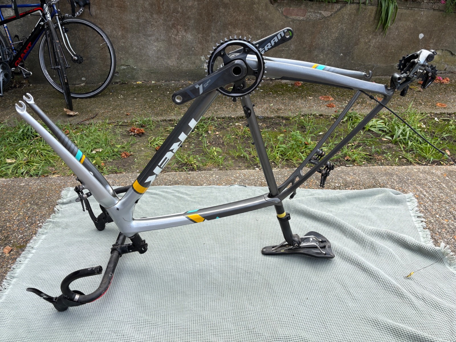 TREK BOONE 7 2017 54cm - Carbon Road Bike - Rebuild