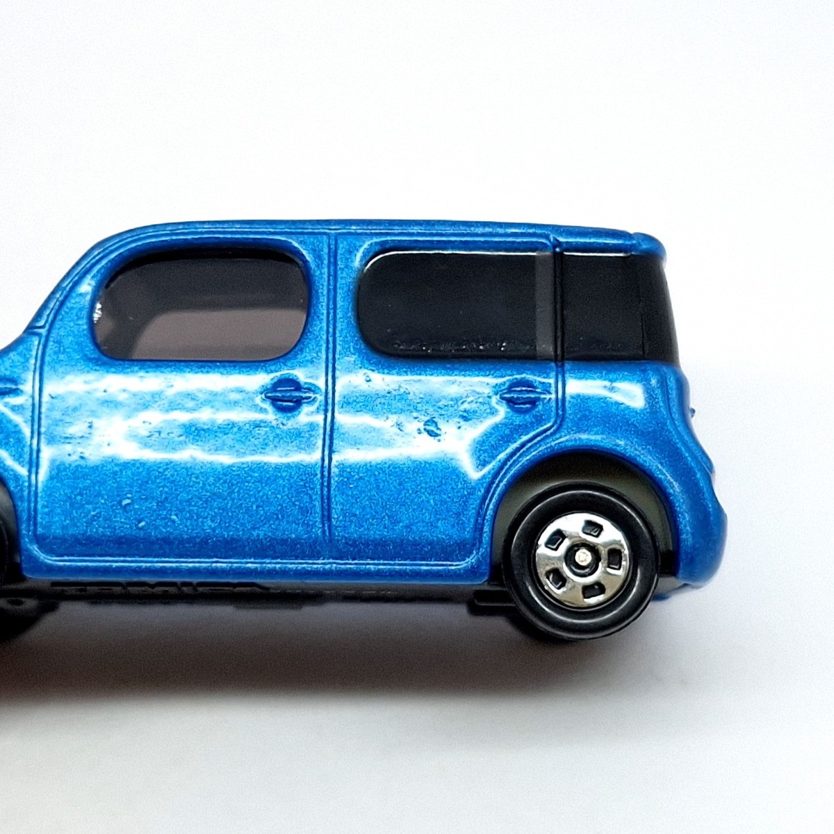 TOMICA NISSAN CUBE 1/63 TOMY DIECAST CAR NEW 17 BLUE (B) | eBay