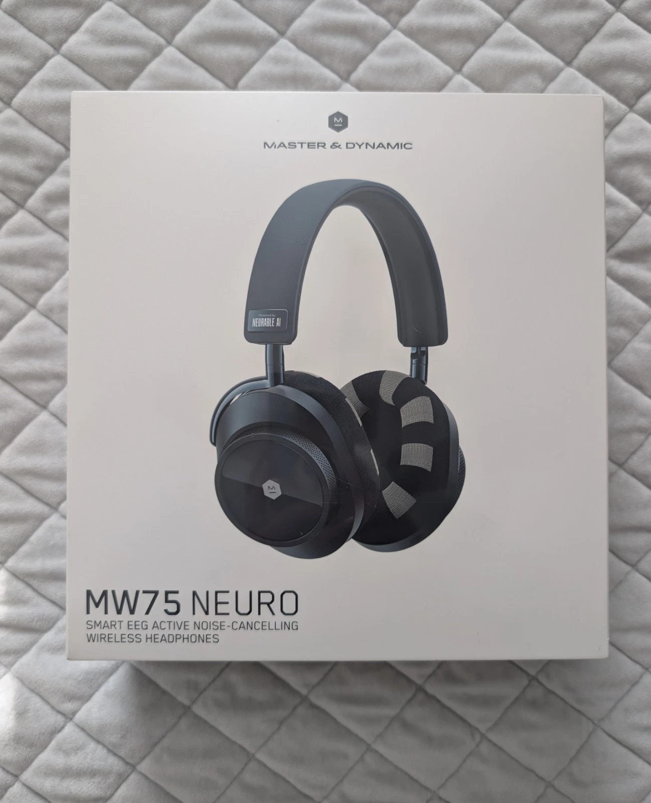 Master & Dynamic MW75 Neuro - Thumbnail 2