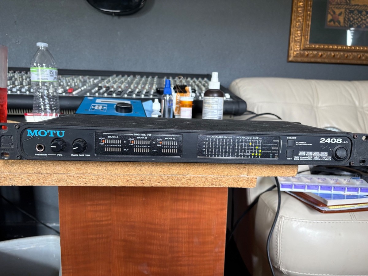 Motu 2408 mk3 Audio Interface with 24-bit/96kHz audio for