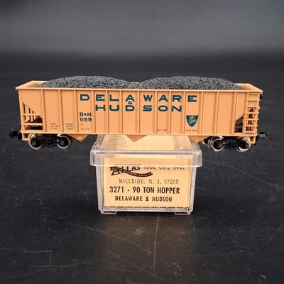Atlas N Scale 3271 90 Ton Hopper Delaware & Hudson D&H 1199 w/ Coal LN in Box