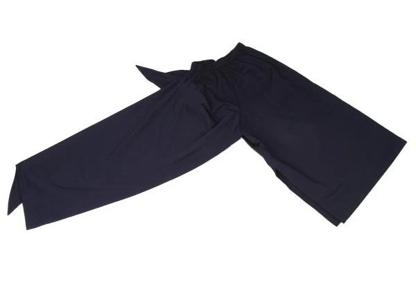 Falda con abertura asimetría tricot COMME des GARCONS talla M-L (K-148006) Foto 2 de 4