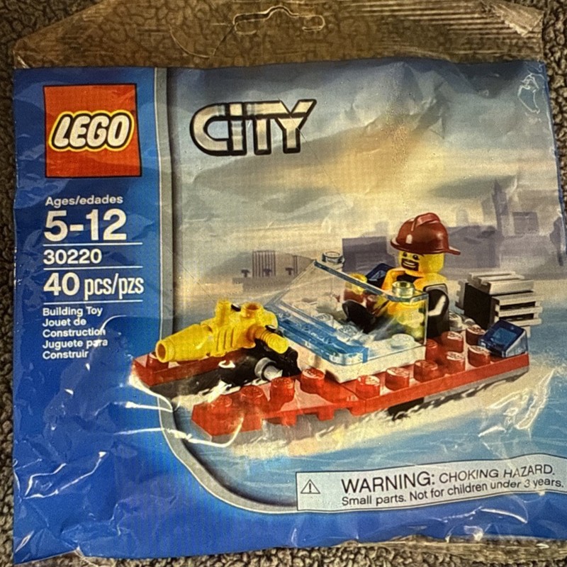 NEW Lego City Fire Boat 30220