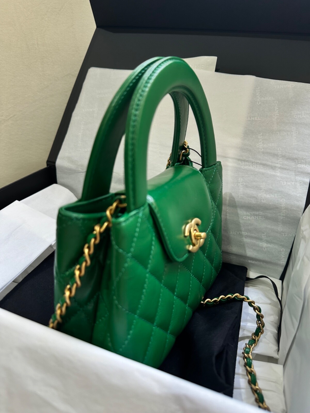 Chanel Kelly Top Handle Shopping Bag Quilted Shiny Aged Calfskin Mini ...
