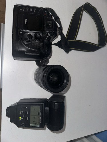 Nikon D100 6.1MP Digital SLR Body - Metz 54 MZ-4i - Nikon Dedicated - Picture 1 of 2