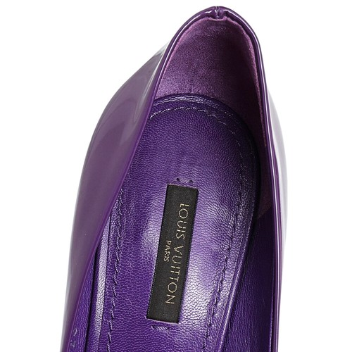 Louis Vuitton Purple Patent Riviera Pumps Size 39.5 - Picture 7 of 8