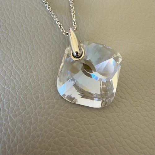 Swarovski Crystal Pendant Necklace - Picture 16 of 22